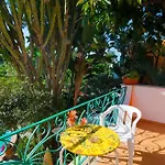 Aragonese فندق 3*