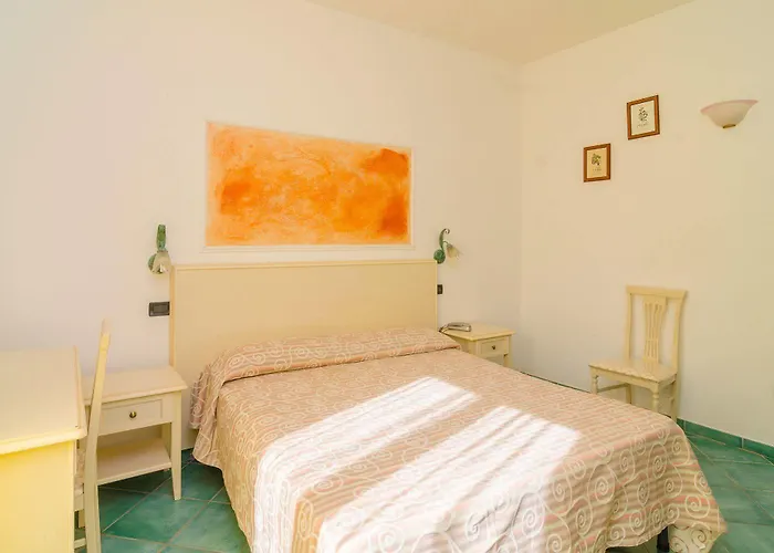 Ξενοδοχείο Aragonese Ίσκια