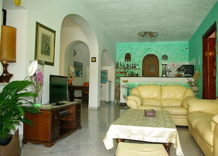 Ξενοδοχείο Aragonese Ίσκια